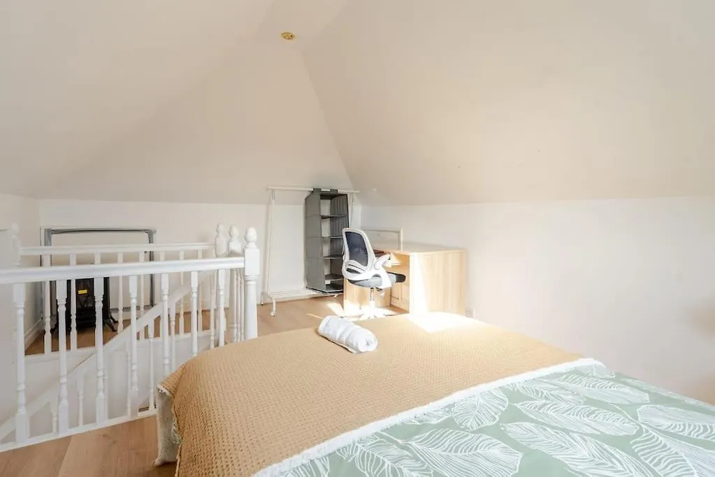 Holiday home Spacious 4Bed House In London-20 Mins To Central Eltham United Kingdom